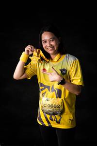 BIB: 0682
                            <button type="button" onclick="openModal(5236808)" class="btn btn-primary btn-sm float-right btn-popup" data-toggle="modal" data-target=".modal-high-quality">
                        <i class="fas fa-shopping-cart"></i> Add to Cart
                    </button>
                                            <button type="button" onclick="isThisMe(5236808, true)" class="btn btn-success btn-sm float-right btn-popup btn-isme hidden" data-toggle="tooltip" data-placement="bottom" title="นี่คือรูปของคุณใช่ไหม คลิกที่นี่เพื่อเอาเข้าอัลบั้ม">
                        <i class="fas fa-plus"></i> Add to album
                    </button>
                    <button type="button" onclick="isThisMe(5236808, false)" class="btn btn-warning btn-sm float-right btn-popup btn-isnotme hidden">
                        <i class="fas fa-ban"></i> Remove from album
                    </button>